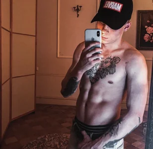 Tyler_Garner Public Immagine  4