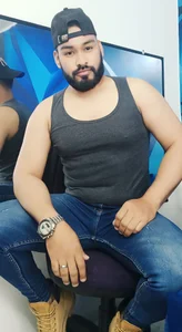 mmm de Liam_hairy  8 Imagens