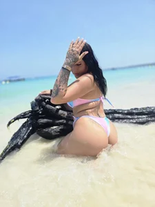 ManuelaSomer San andres islas ( colombia )😻 Pic 3
