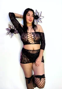 I like the color black de HaannaAGT  3 photos