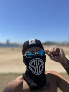 COLOMBIAN20CMのPublicの 3枚の写真