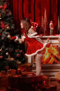 🎅💖 I’m your favorite gift… Will you put me under the tree? 🎁✨ de Fluffy_Bubble21  5 photos