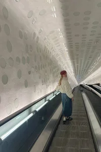 SourMidday Empty subway Pic