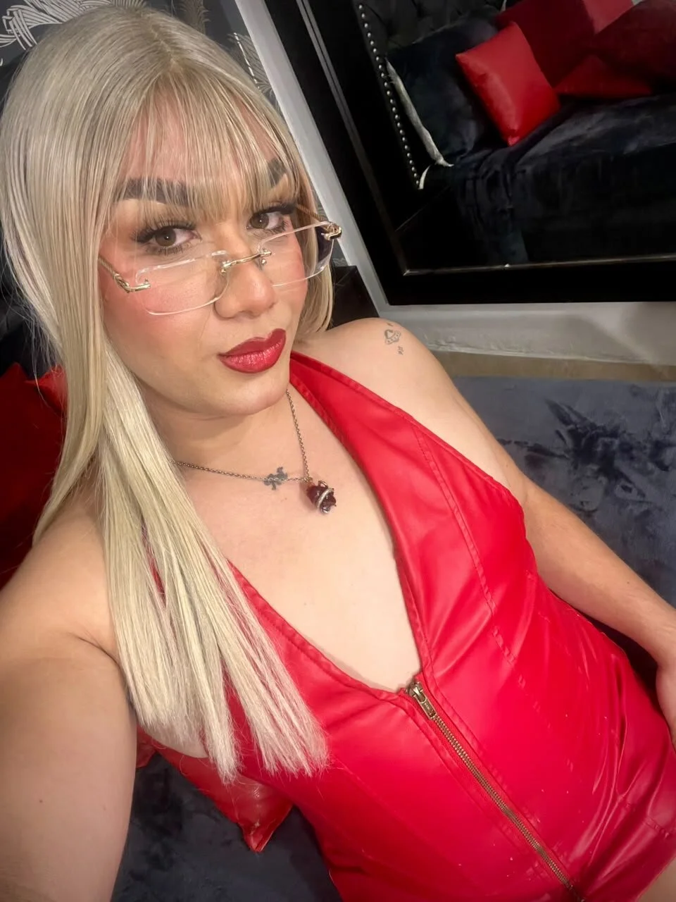 Pamela_di_angelo Populært bilde 9996
