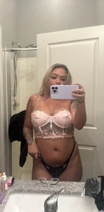 tayweird Public Pic 2