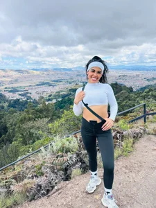 victoria_rosee1 Vicky Out and About 🌎 Billede