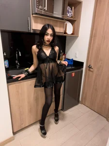 vampy_dolll cooking sexy Pic 7