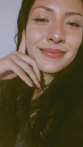 MayaBellucci Public Gambar 2