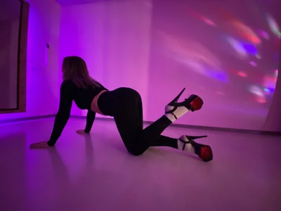 soaring_love photos from training  6. fénykép