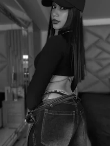 valky_00 Public Pic