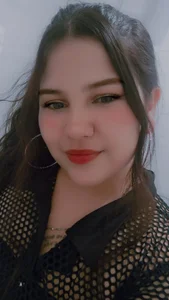 SammySmall_F_w Public Pic 6