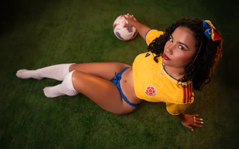 TamaraaHoney 💛💙❤️ TAMARA'S WORLD CUP FEVER ⚽🏆✨ Billede 2