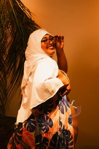 BBWHijab: A very hot summer ( 2 фото)