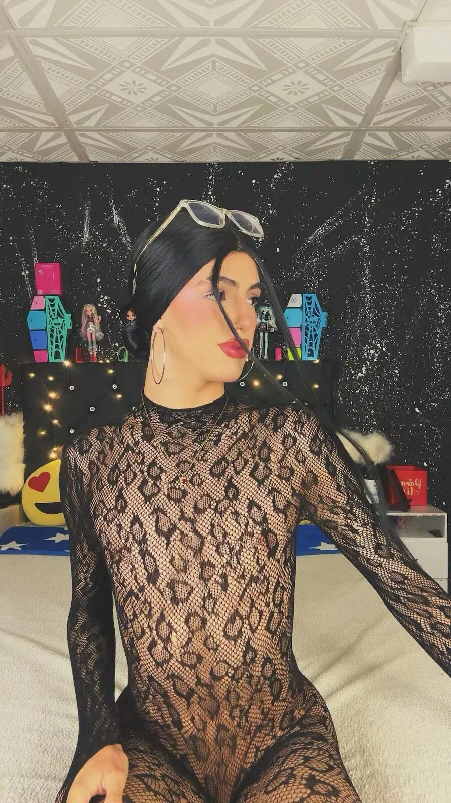 NickiWestt___ 热门图片 1520