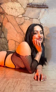 Hello de BrendaHunk  4 Imagens