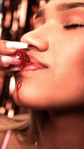 Olivia_fx 6 march my birthday, u have my gift? Foto 2