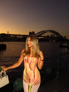 tilly_harper Public Pic 5