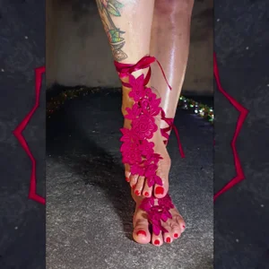 Red Lace Ribbon Goddess Feet Oiled & Ready 🦶❤️‍🔥💦 Worship These Shiny Soles de freyadevil333  Imagens