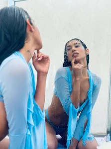 Sassy--Girl Wet with pleasure Immagine  5