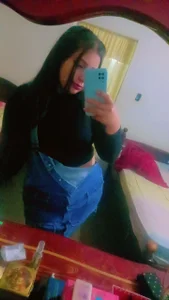 Ashleypeliroja Public Pic 5