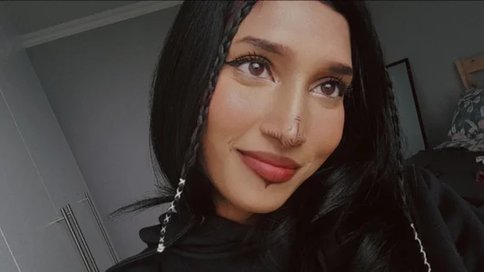 kawaiibabypie1 kullanıcısının Selfie dump🐈‍⬛🖤 albümü -  5 fotoğraf