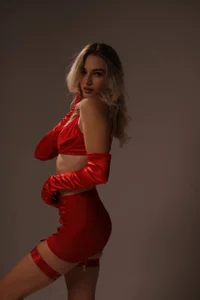 Silen_Tori Public Pic