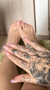 aphroditebloomのCute and pinkの枚の写真