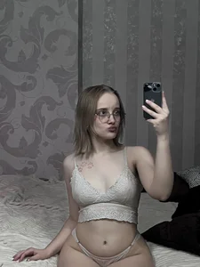 photo session in front of the mirror de KirstinMcgeady  3 photos