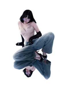 PennyMay A reflection of temptation Εικόνα 4