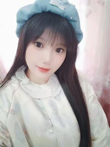 2 foto di sesso nell'album 绵绵 di Luna-7788