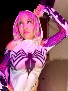SPIDERGIRL od dulcepatersson1_  2 snímek