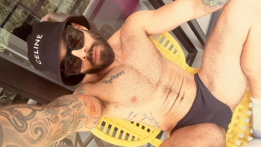 htrebor87: Enero 2026 ( 3 фото)