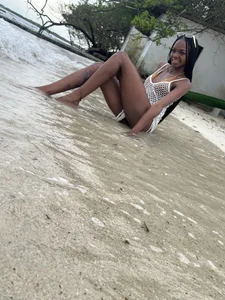 Riri_Blonde10 🇨🇴Latina Pic 9