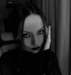 Ivon_Diazのa museumの枚の写真