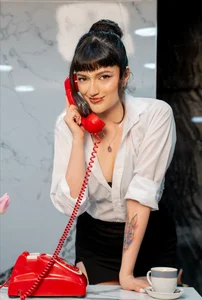 JeanneSabatier a coffie my Sir Pic 3