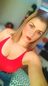 SharonVelvet: Public ( 6 фото)