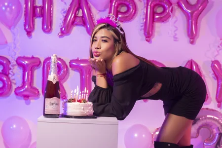 _MeganRain: My sweet 23 ( 5 фото)