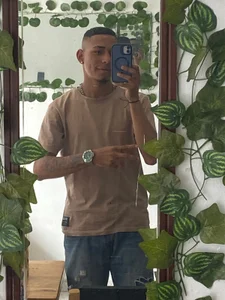 OUBA-boy_ Public Foto 5