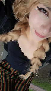 charlottemoonxz ♥ Pic