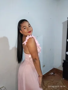 Emily_Thompson33 casual Bilde 8