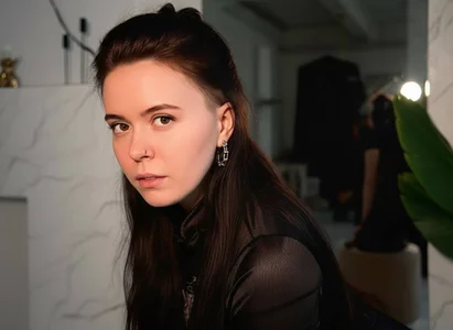 JustMira Public Bilde 2