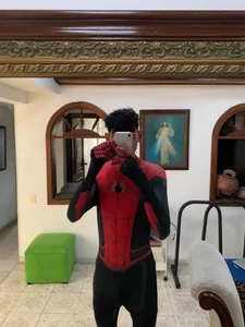 me and my suit de Daviid_laidd  photos