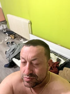 MANUELMAT77Public图片 2