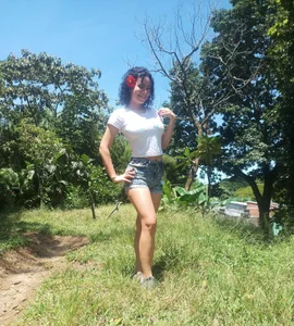 cailynhot nature combines with me Bilde 3