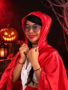 Halloween 2026 Thank you so much guys!! 💖💖 de BRITANY_WELLS_  6 Imagens