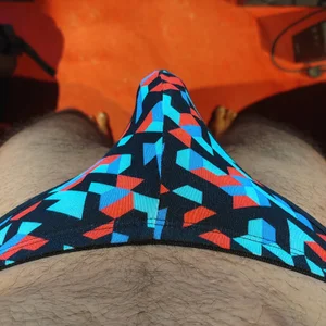 sixfeetslim: Public ( 4 фото)