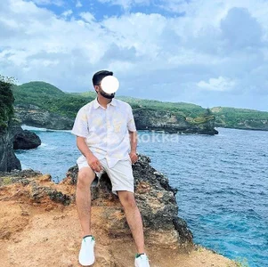 newdelhiBOY_ Public Pic 2