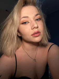 Evahadson Public Immagine  5