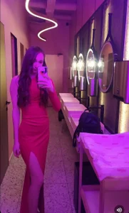 --Model--2 Public Pic 8