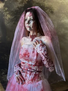 Bride from the Otherworld (Mia) od CherryBombs-  3 snímek